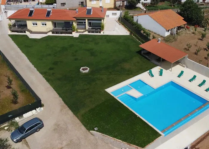 Casas Nas Hortas Guest house Erada