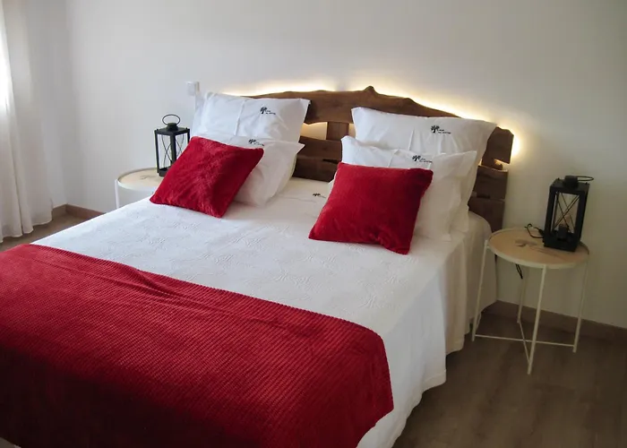 Casas Nas Hortas 4*