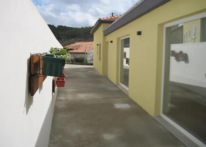 Casas Nas Hortas Guest house